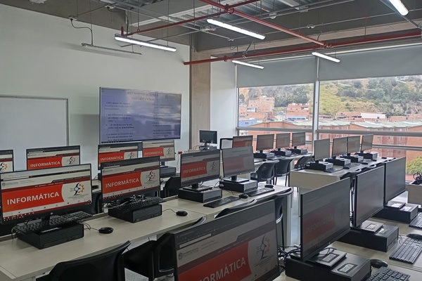 LABORATORIO DE BASES DE DATOS AVANZADAS TECHNE